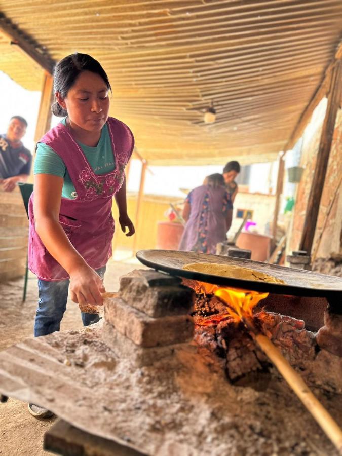 Bed and Breakfast Lizu Tu Casa En Un Pueblo Zapoteca Теотитлан-дель-Валье Экстерьер фото